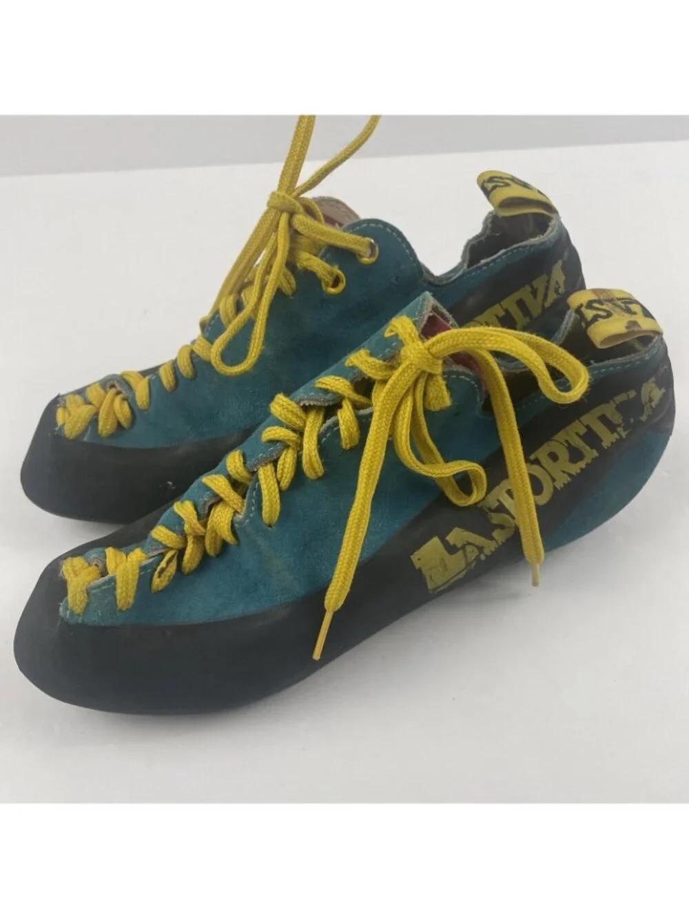 Vintage La Sportiva Climbing On The Moon Label Climbing Shoes Men’s US 8 EU 41